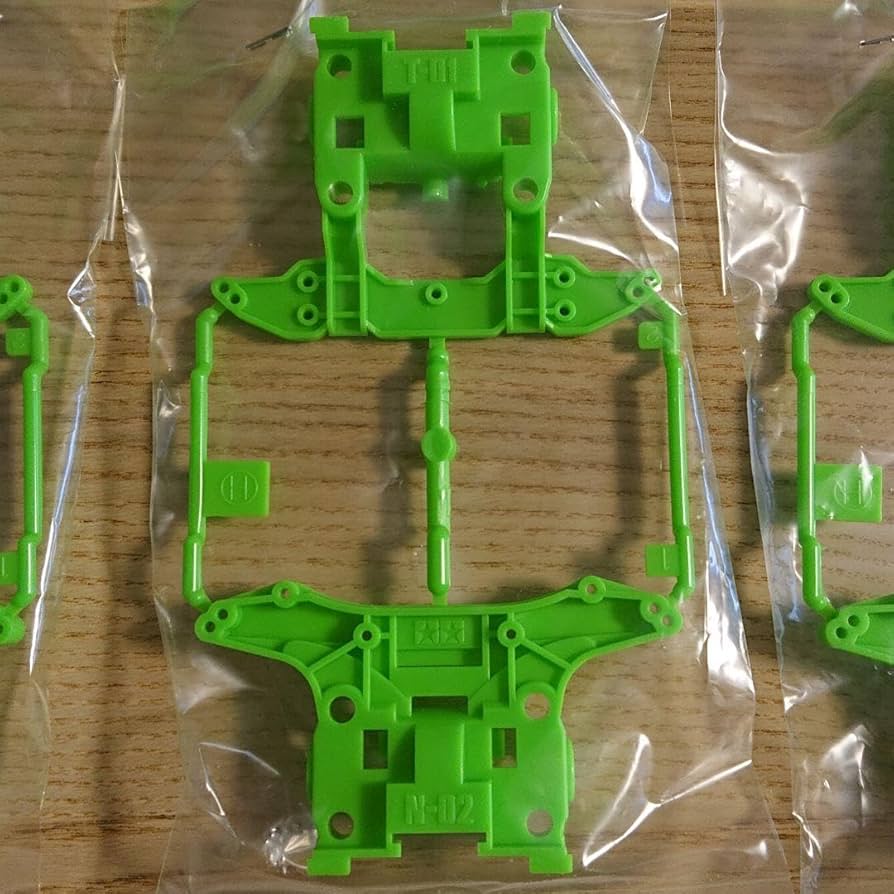 未使用に近い ユニバーサルカラーズ モノ ジャージ M サイズ グリーン 未使用に近い ユニバーサルカラーズ モノ ジャージ M サイズ